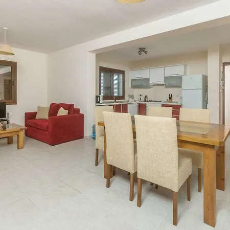 Apartman 1 1 Kering Ayios Amvrosios